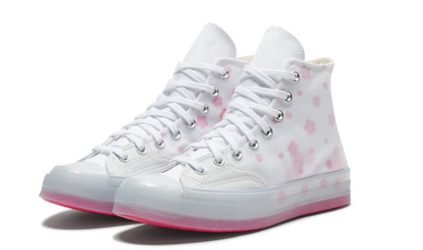 武大樱花雨现场,武大樱花周日还有票吗