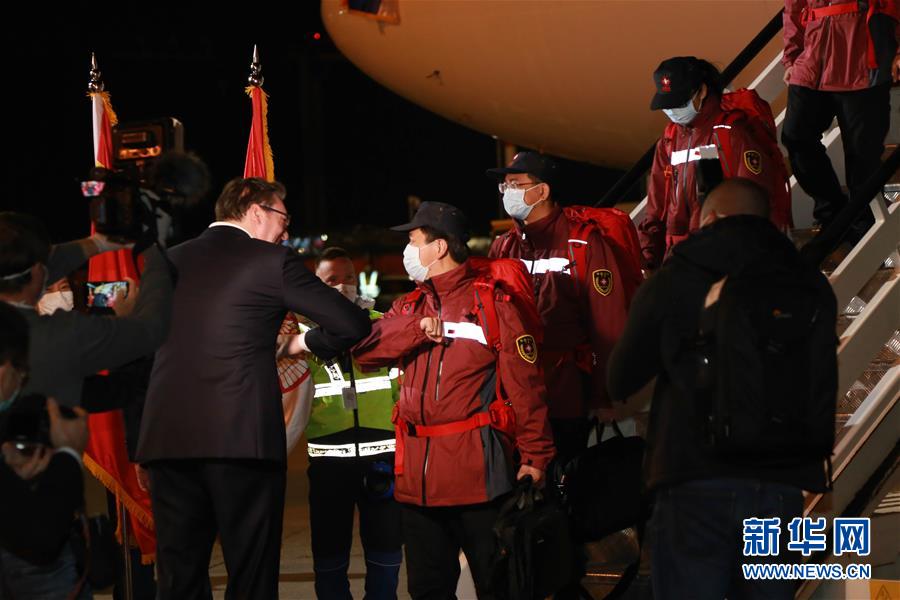 风雨无阻向前进抗击疫情,风雨无阻战疫