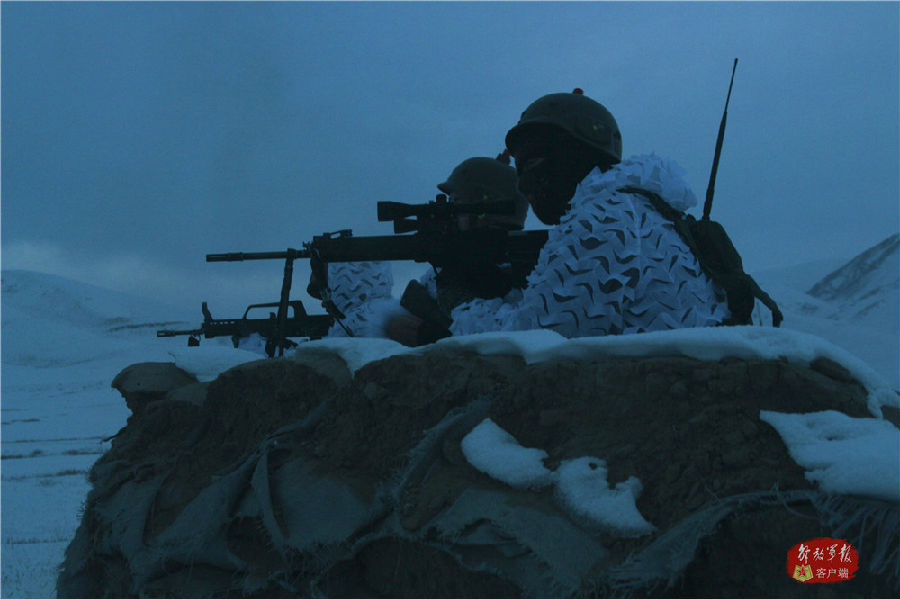 86年岁月峥嵘，我是“猛虎三连”