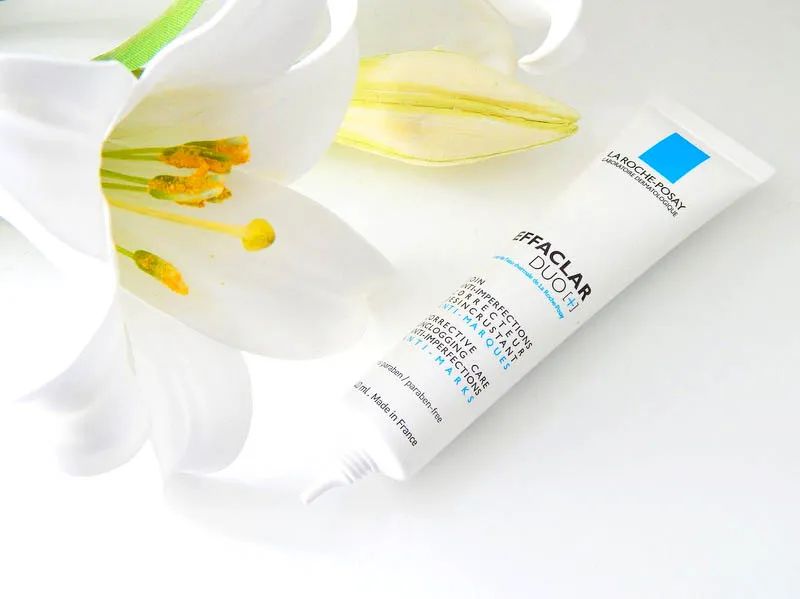 为什么戴上口罩会闷痘,为什么戴口罩就长痘