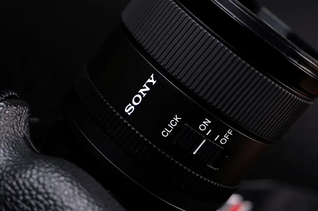 索尼fe20mmf1.8g超广角镜头,索尼fe35mmf1.4gm镜头测评