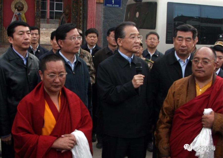 抗震救灾玉树,玉树不倒