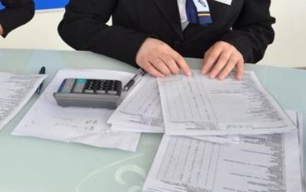 钱借人五六年联系不到可以报警吗,有人借了我两万元不还可以报警吗