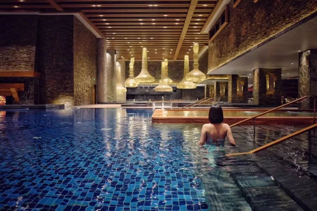 沈阳温泉洗浴团购推荐,沈阳市于洪区深蓝浴舍温泉洗浴