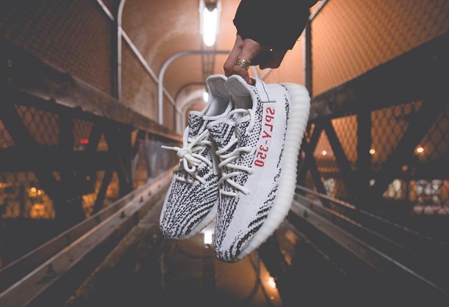 穿了几年的yeezy350白斑马,yeezy350白斑马confirmed