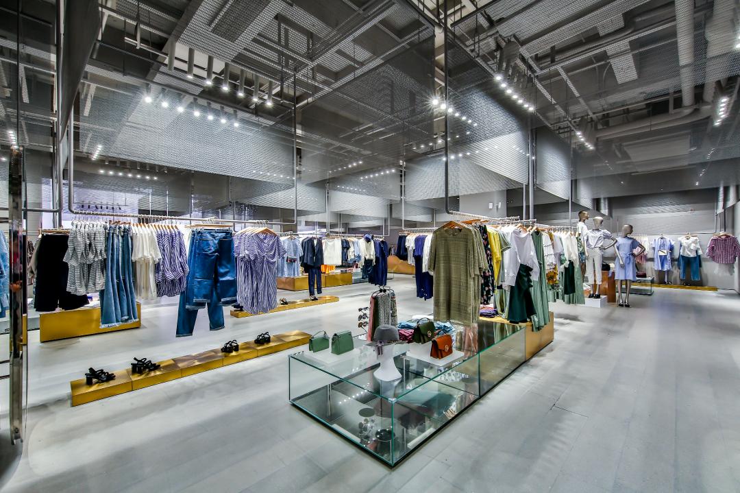 ur创始人,ur老板李明光