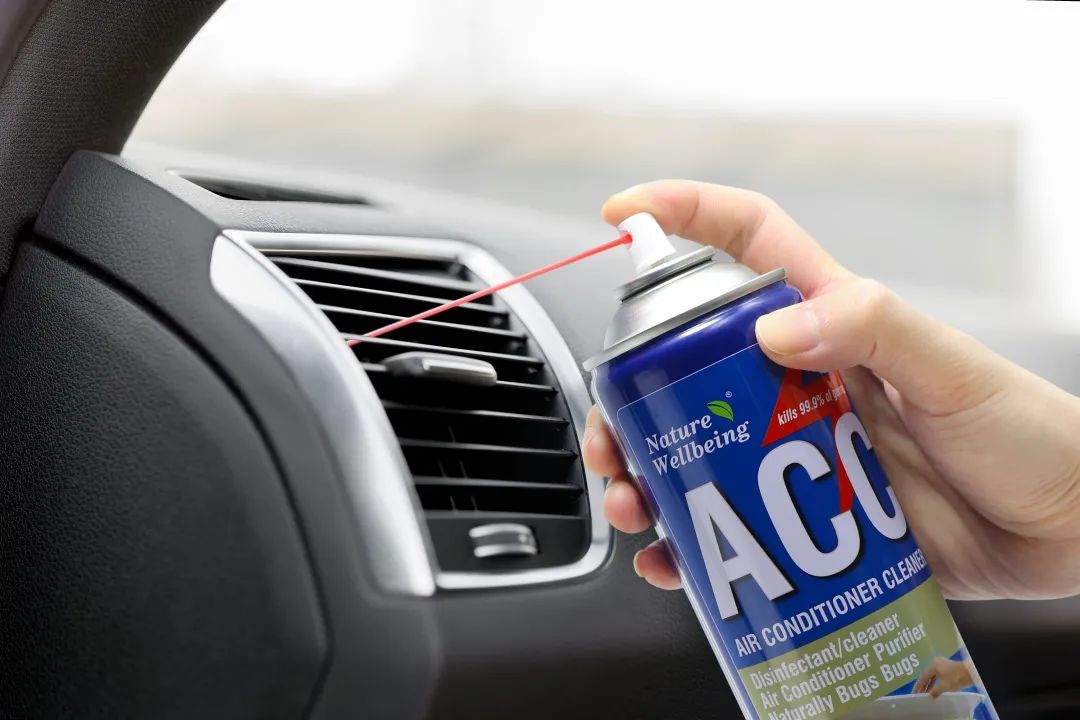 用空调清洁剂怎么清洁空调,你还在担心空调落灰尘吗