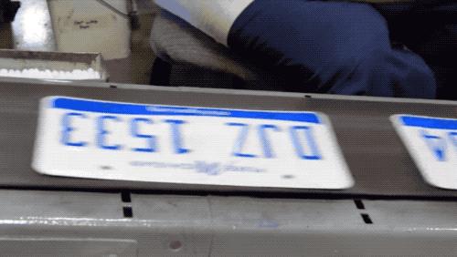 车牌是怎么制作的视频,车牌号怎么做出来的