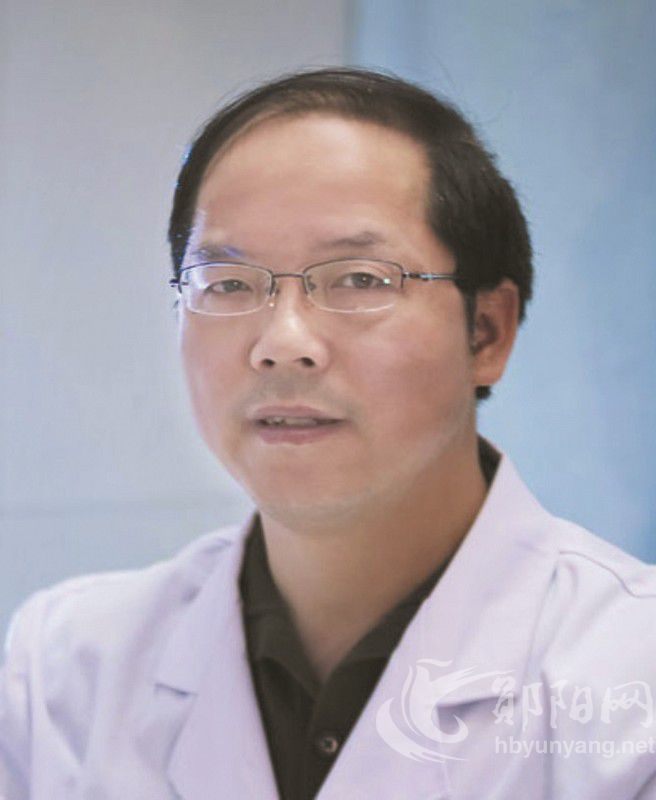 市人民医院举办“劳动模范”风采展