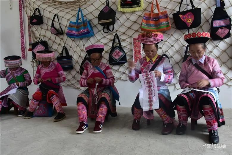 红河州傣族村寨,红河州民族特色地方