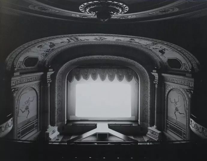 日本在世当代艺术家,日本当代艺术家太阳花