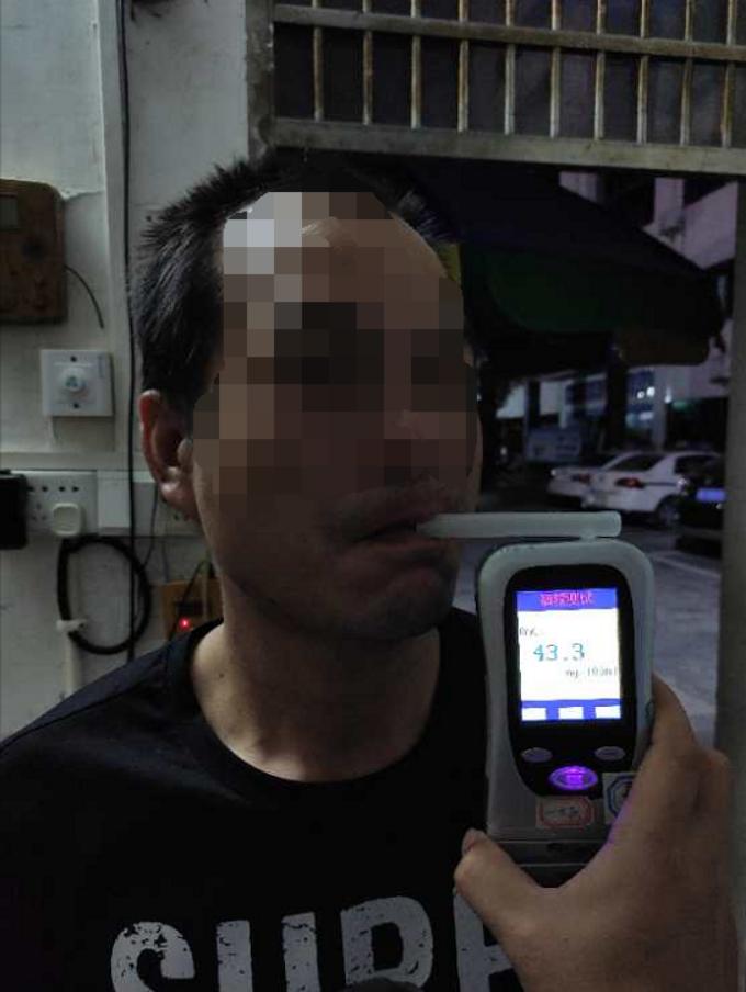 广西北海交警酒驾,北海警察查酒驾