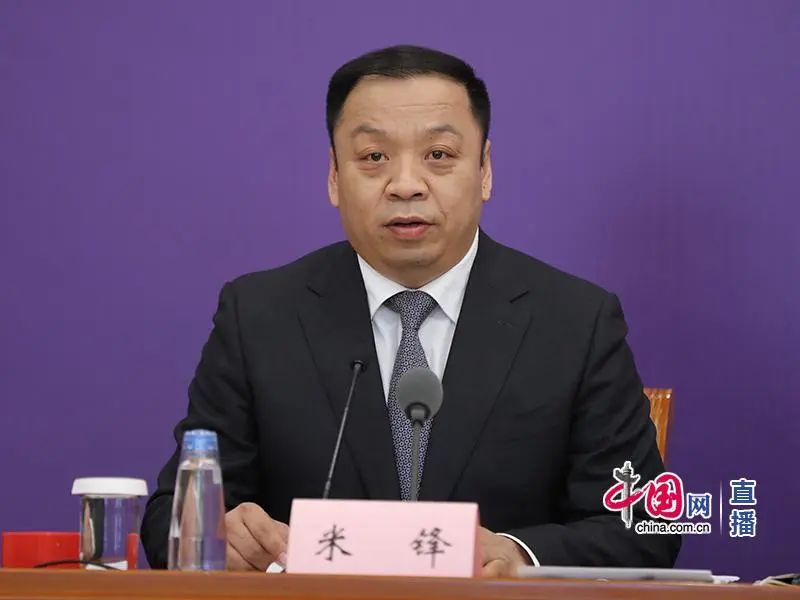国务院联防联控机制就北京协和医院援鄂医疗队援鄂抗疫等情况举行发布会
