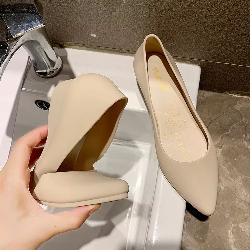 夏季不闷脚舒适防滑懒人鞋,平底鞋超软防磨脚