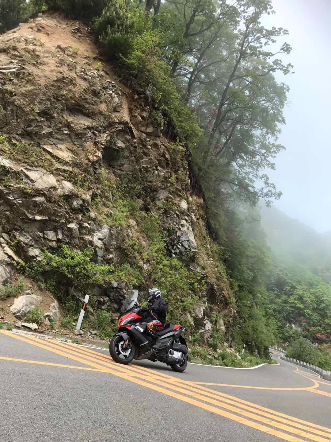 新上市250踏板车,新上市的250踏板车