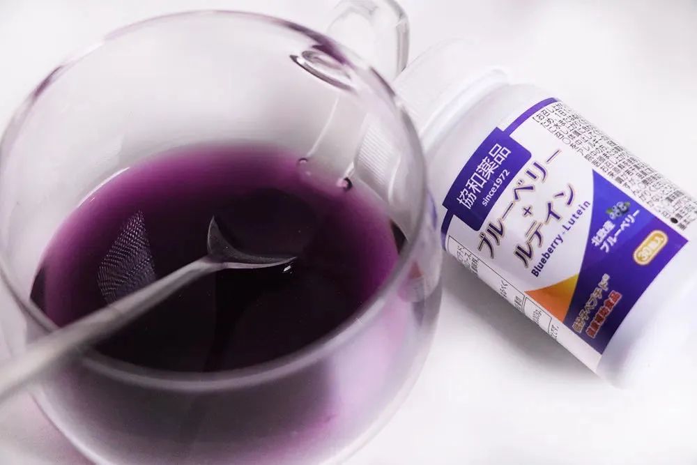 日本眼科协会力荐的“蓝光过滤器”，每天2粒，眼干眼涩眼疲劳都拜拜