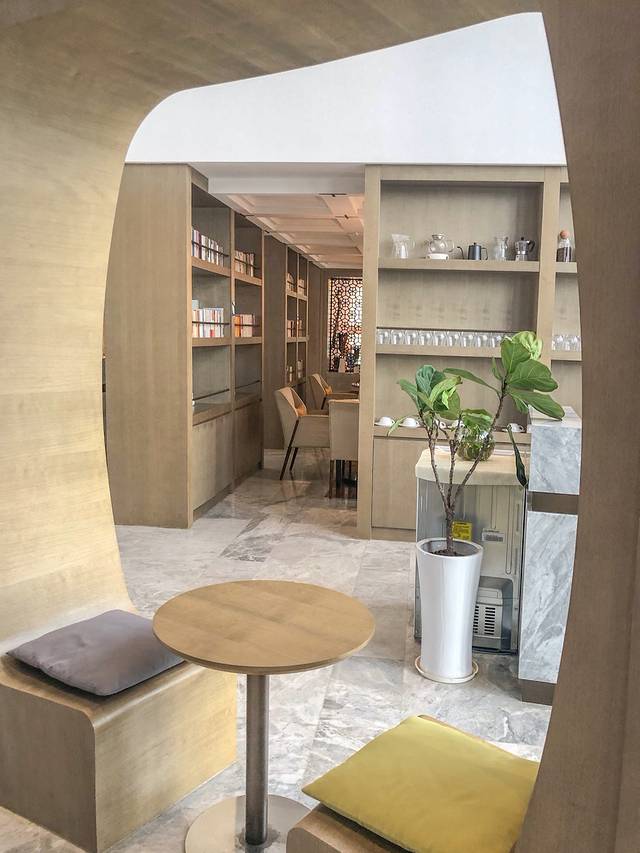 今年预算有限也能玩转三亚，十大私藏免费网红景点吃住买全攻略