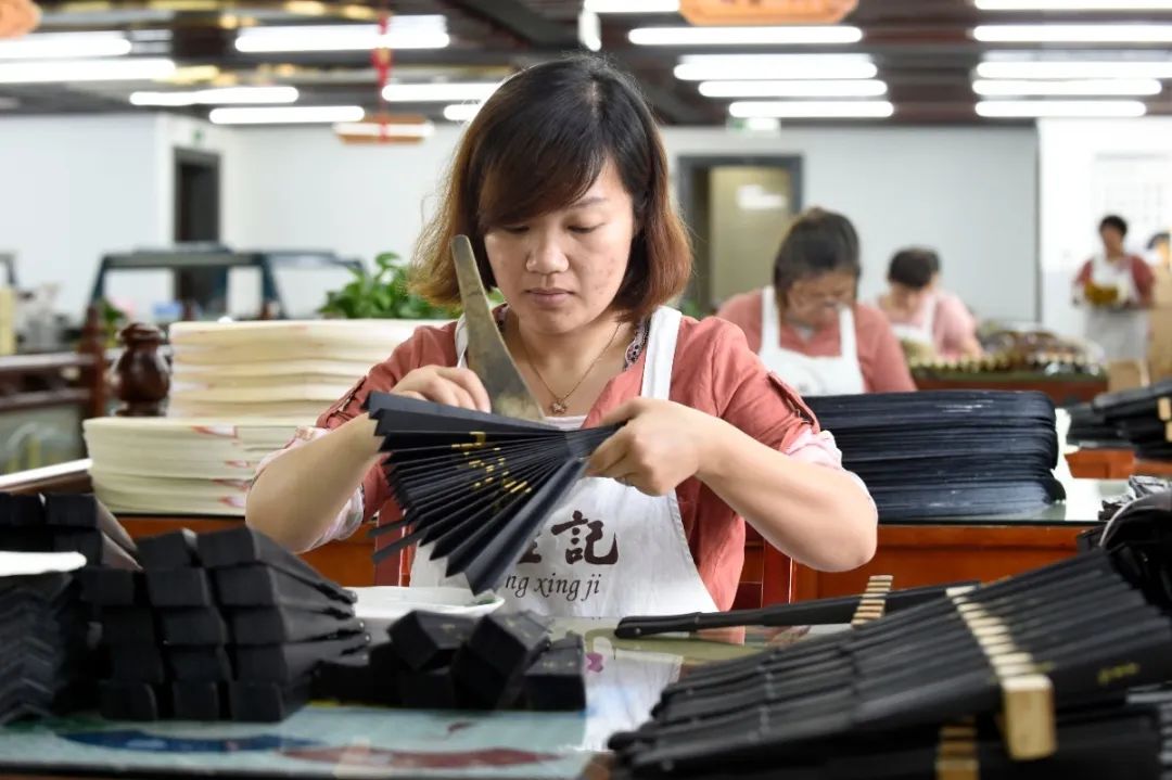 王星记绢扇,王星记真丝绢扇