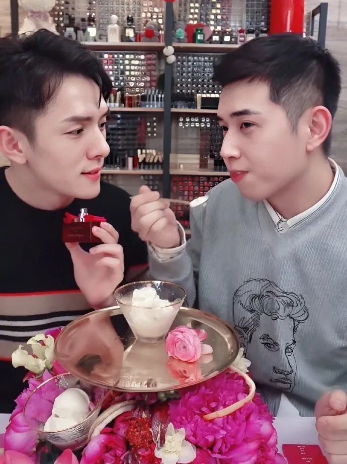 小助理改名，“琦有此理”解散实锤？