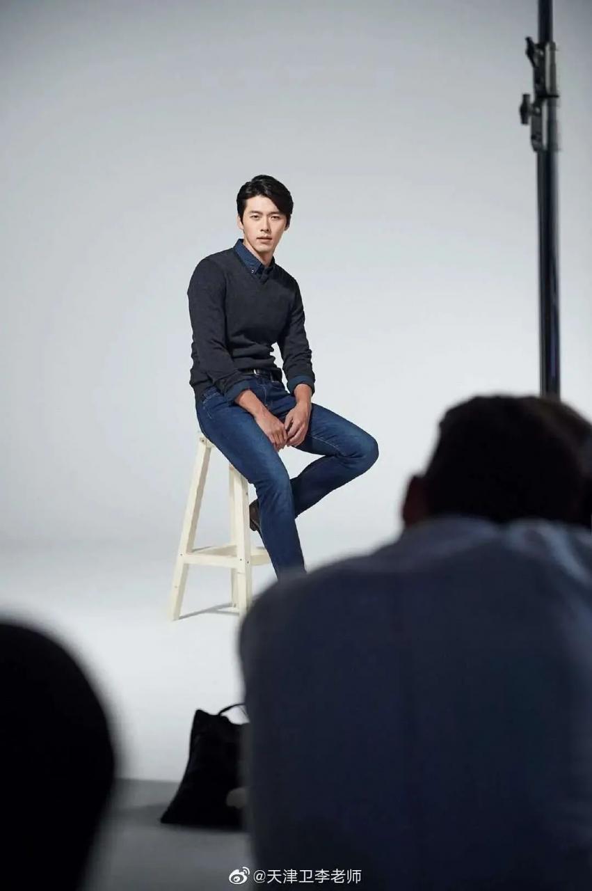 优衣库里的雷佳音是真的吗,雷佳音与优衣库解约