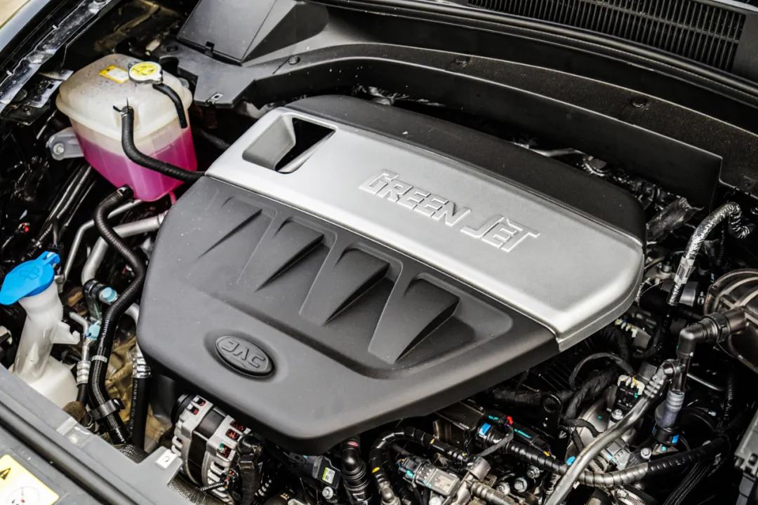 江淮嘉悦x7黑色大气,江淮大众嘉悦X7