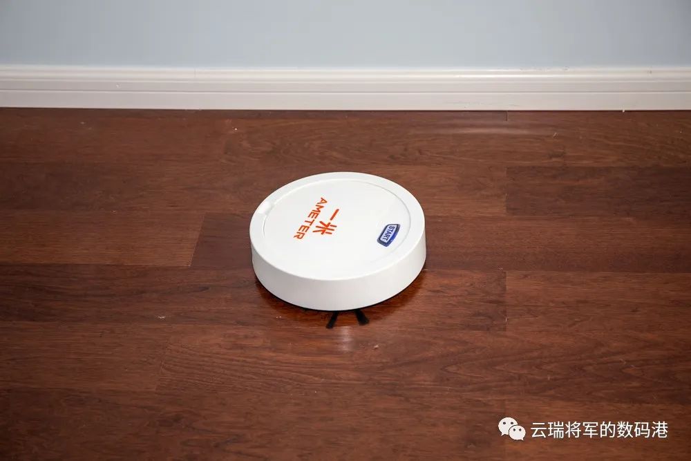 家居清洁神器拖把佳帮手,清洁必备扫地机