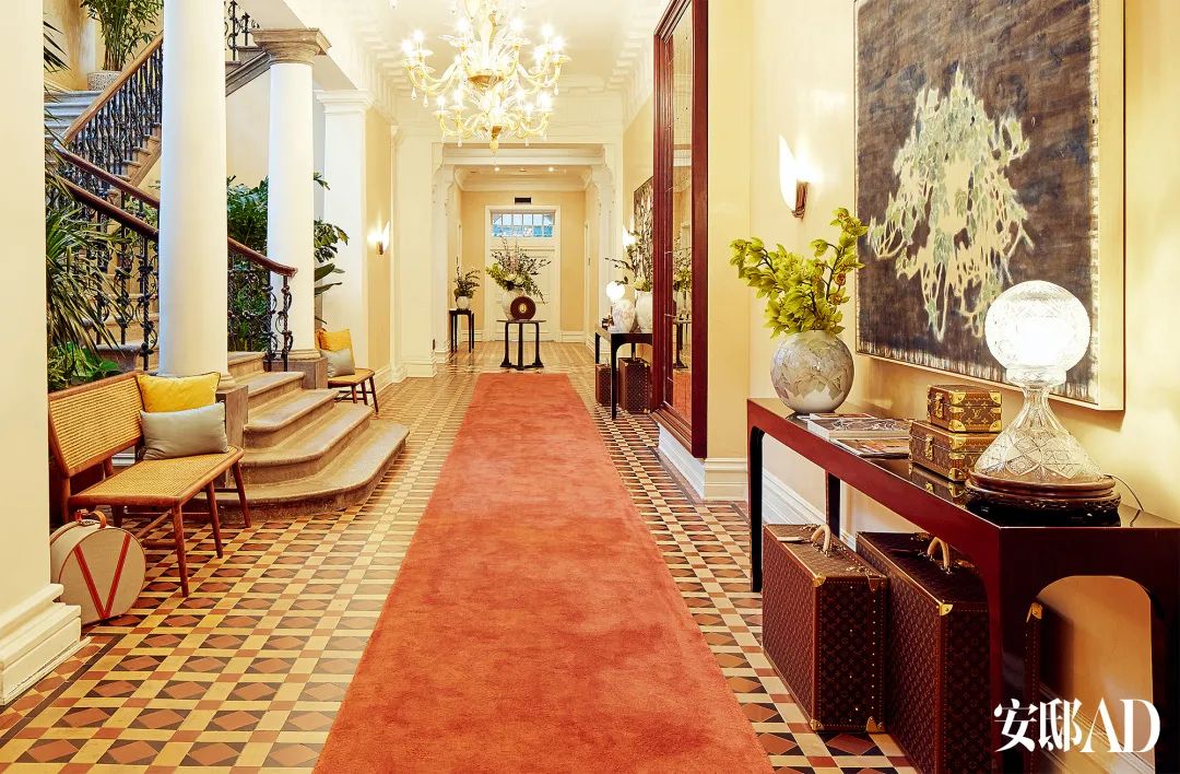 一只硬箱的传奇之旅