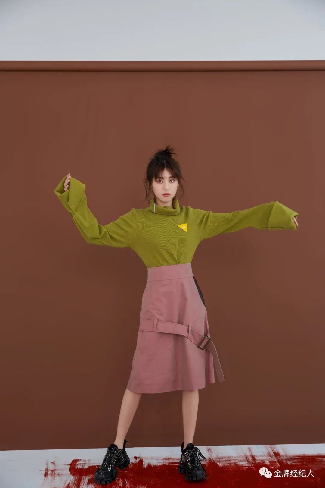 李凯馨演过哪些戏,李凯馨三剧霸屏收官演绎多面角