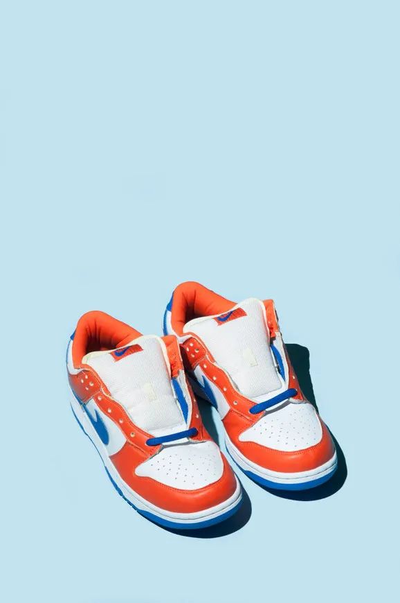 乔丹体育一双鞋大约多少钱,乔丹一双参赛球鞋拍卖出147美万元