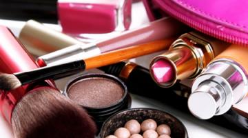 焗油过敏眼睛肿,焗油过敏眼睛肿了怎么办