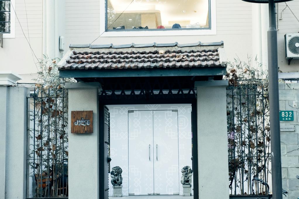 球鞋超好超好看也便宜的球鞋推荐,全世界排名前十的球鞋店铺