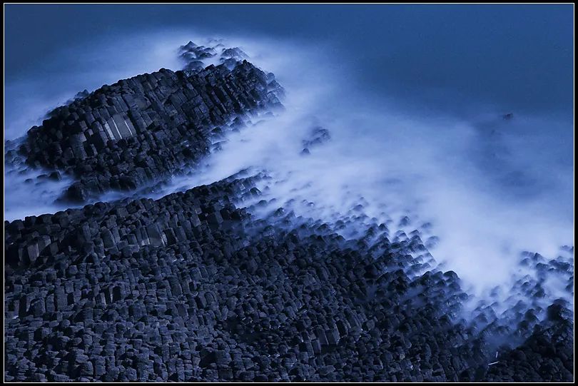 一半是火焰一半是海水啥意思,一半是火焰一半是海水全文