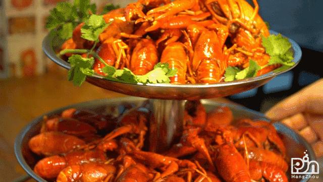 36000方!杭州城西这家社区mall,80%是烟火气小馆!100块吃8个经典老菜,还有思聪打卡店