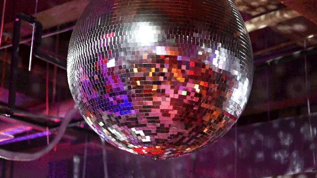 36000方!杭州城西这家社区mall,80%是烟火气小馆!100块吃8个经典老菜,还有思聪打卡店