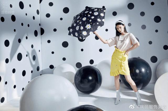 林允拍摄杂志封面,林允拍杂志