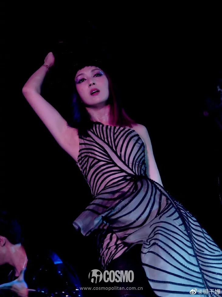 杨千嬅才是男神,杨千嬅荧幕上的男神收割机