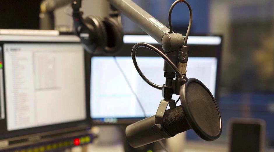 早期的马云和马化腾,马云和马化腾哪个比较早成功