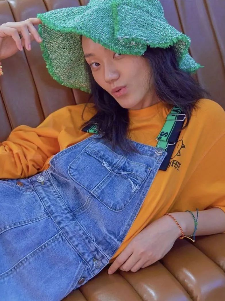 不仅只有少女感！原来背带裤也有两幅面孔？