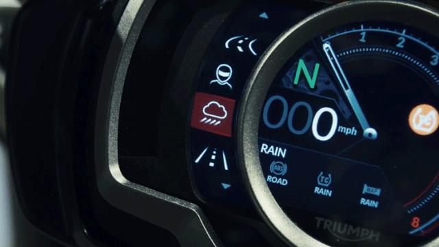 凯旋放大招！“青蛙王子”售价132895元，地表最大排量“火箭”售价227895元起