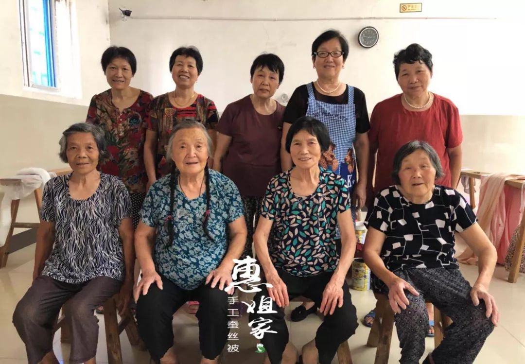 轻松两招带你揭开蚕丝被的真面目,蚕丝被最近新闻