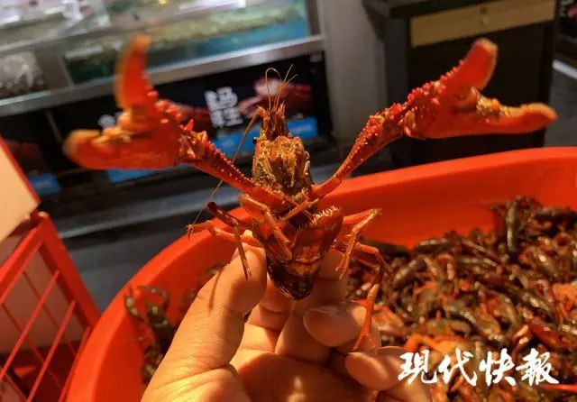 吃小龙虾一定要谨慎,爱吃小龙虾的人要注意了