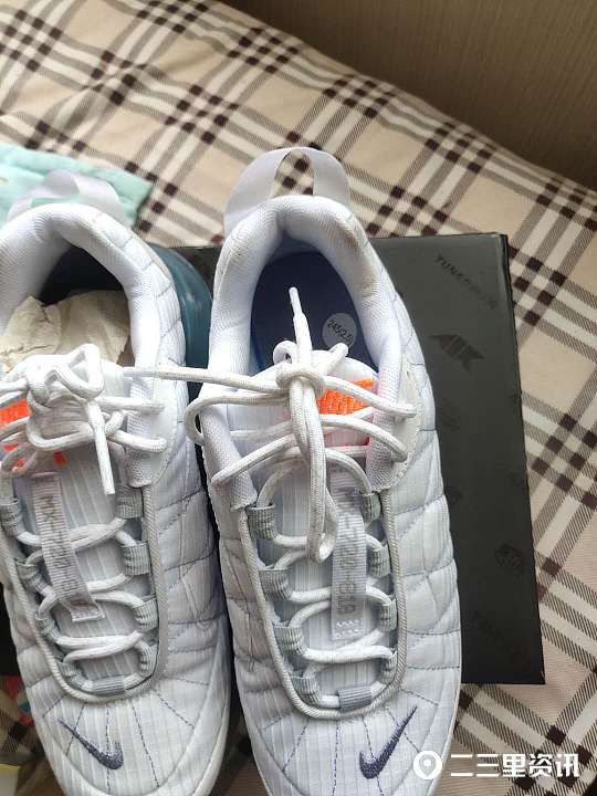 西安一男子买耐克,男子耐克实体店买到假货