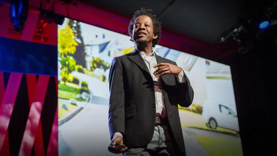 黑人学者深入“美国最白社区”，得出的结果让人后怕|远读重洋