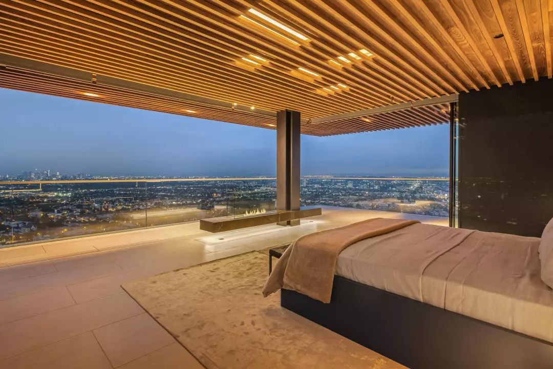 给大家介绍一下3000万的豪宅,价值10亿这样的豪宅你见过吗