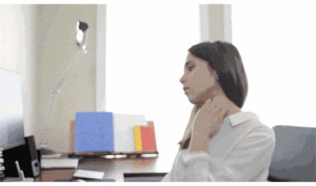 工作中帮你按摩,工作中需要提供的帮助和支持