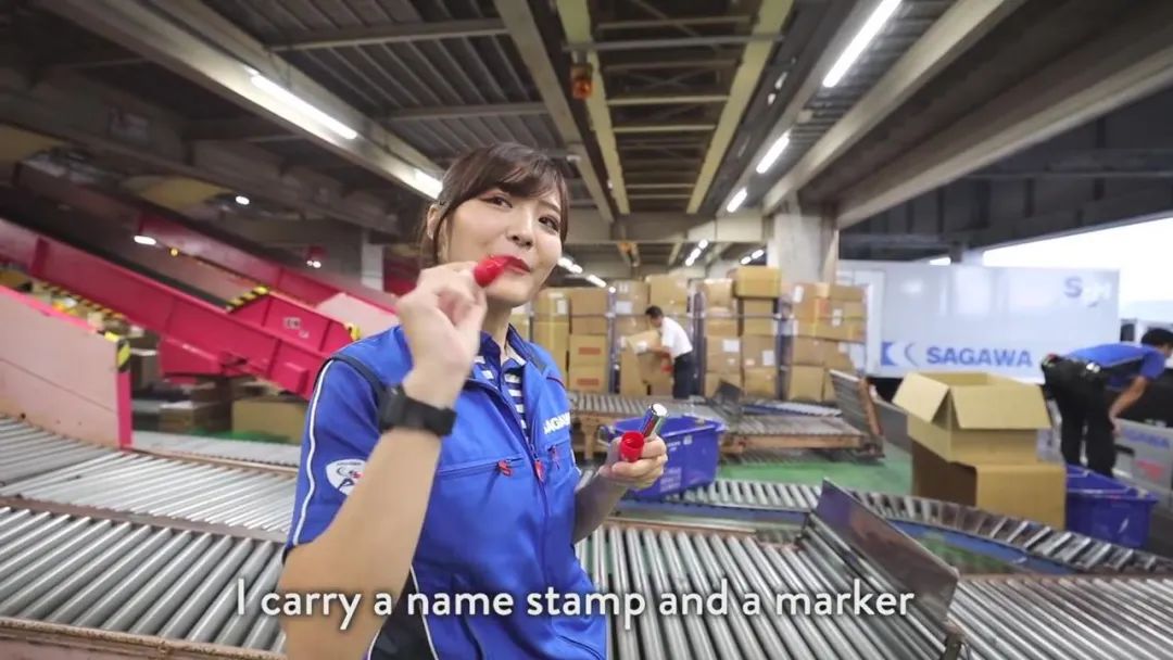 日本女快递员的一天过的有多潇洒,日本快递员的一天视频