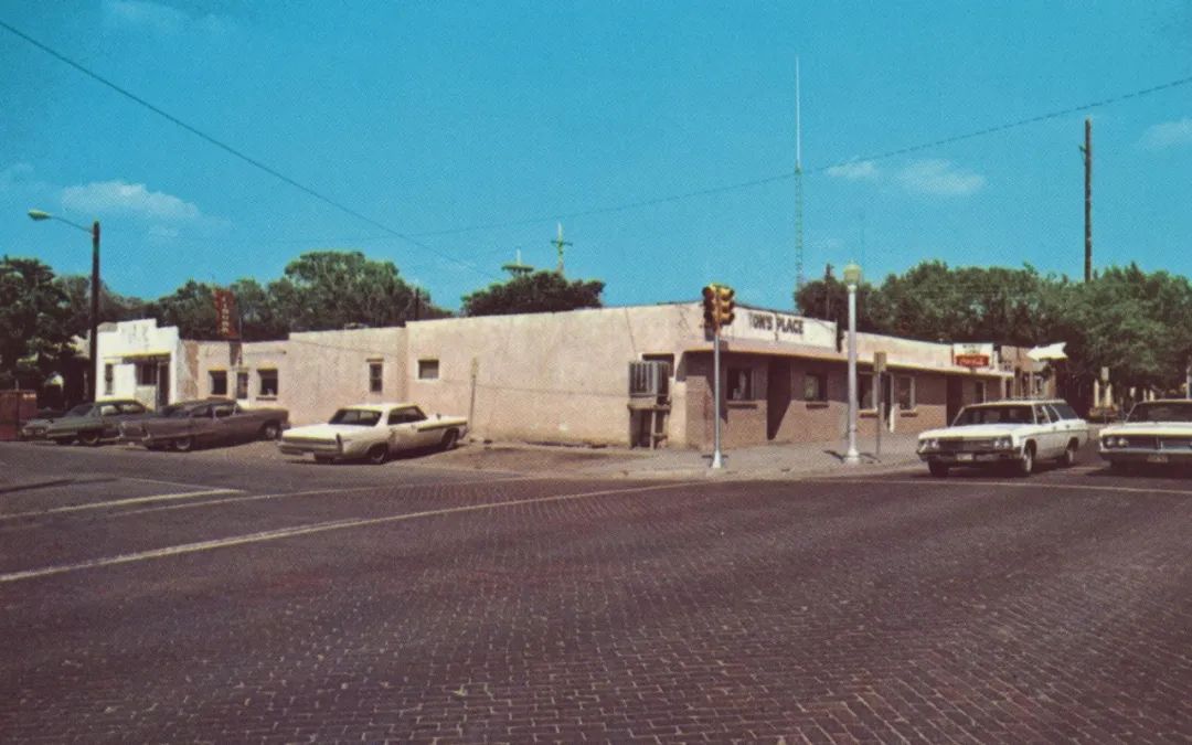 大师|传奇摄影师用一台禄来35，讲述近50年艺术旅程幕后的故事