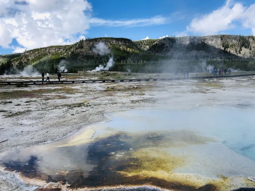 40多岁裸辞后去大理,四十岁裸辞后找工作