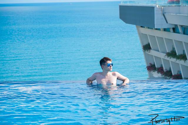 涓変簹椋炶秺鍏夊勾,涓変簹鐩涘鏃跺厜