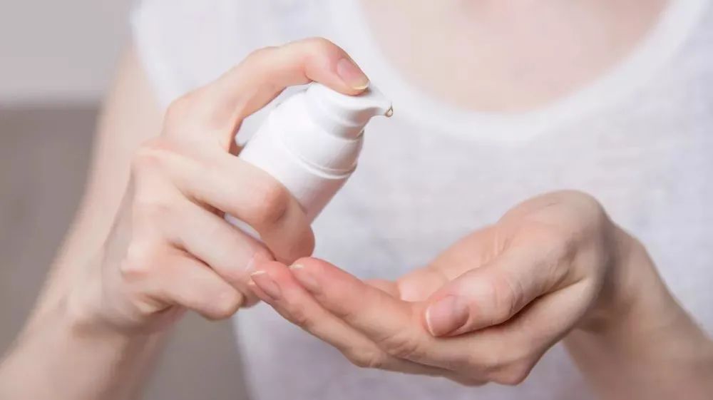 不化妆洗脸也要卸妆油洗脸吗,不化妆一天可以用两次卸妆洗脸吗